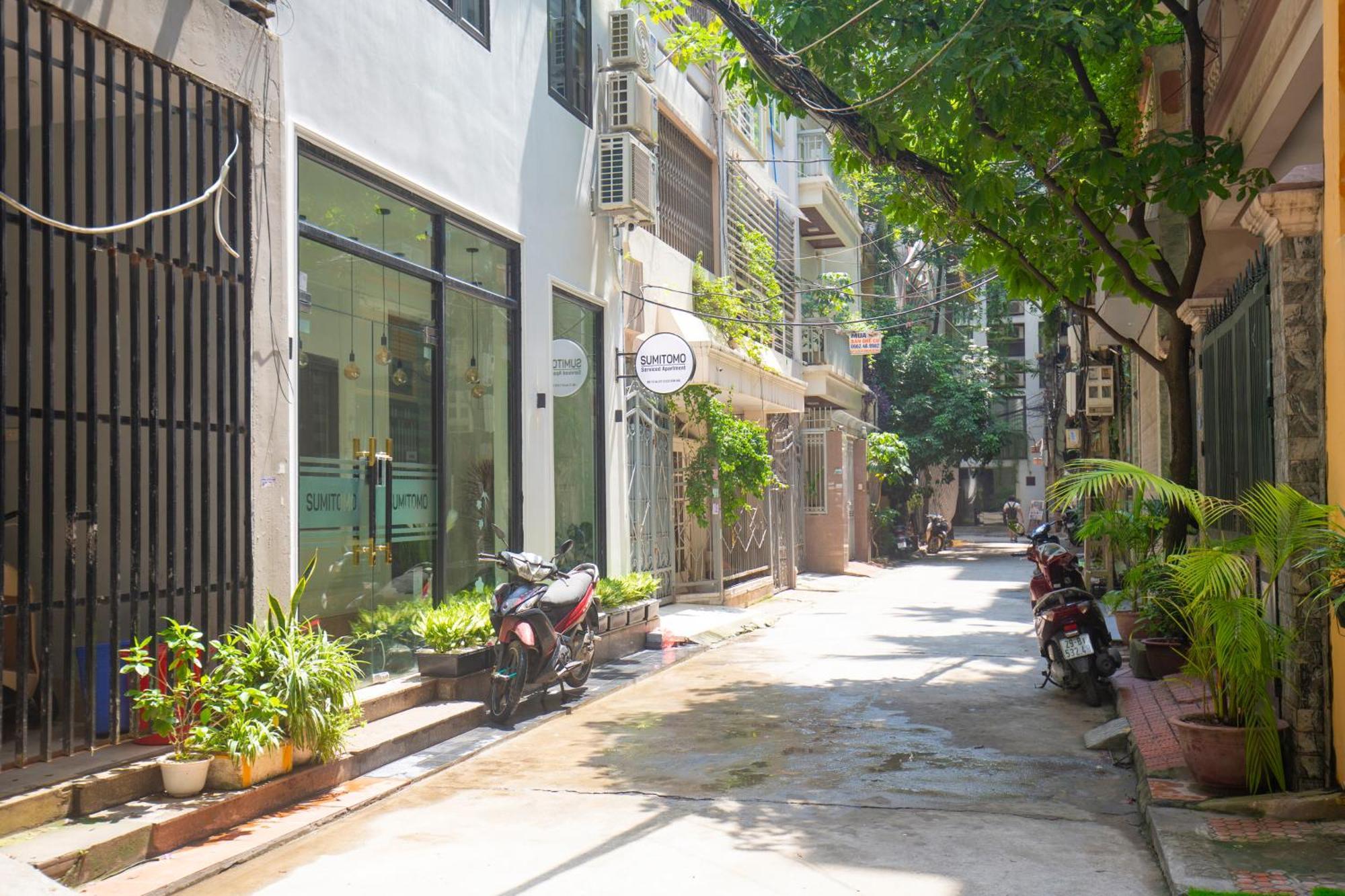 Sumitomo 17 Apartment -Lane 535 Kim Ma Street Ханой Экстерьер фото