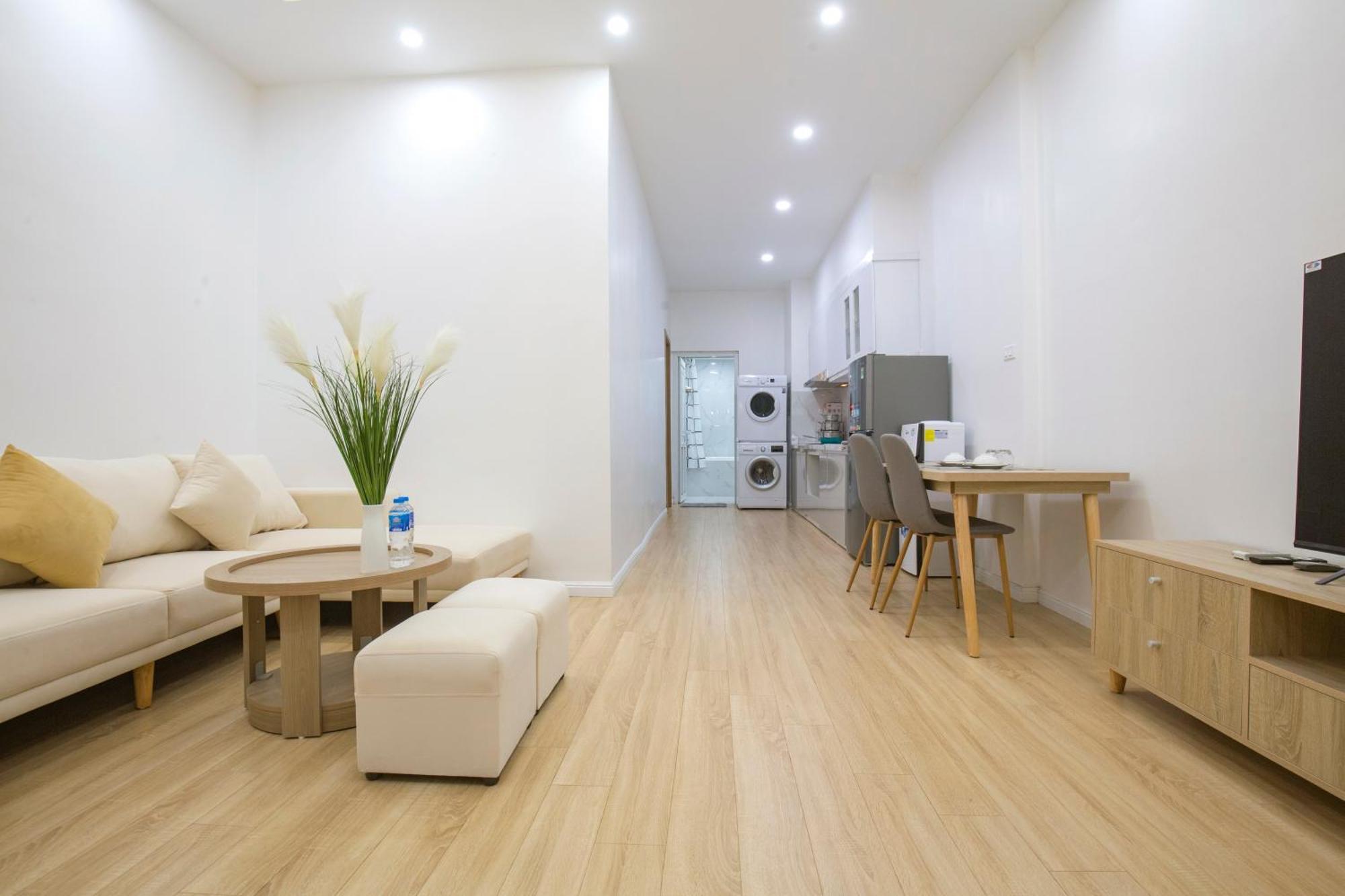 Sumitomo 17 Apartment -Lane 535 Kim Ma Street Ханой Экстерьер фото